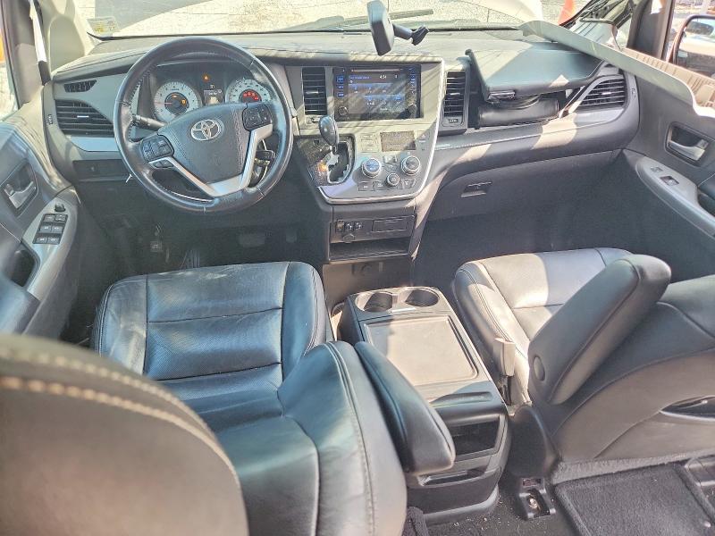 63499136 :رقم المزاد ، 5TDXK3DC3GS732080 vin ، 2016 Toyota Sienna مزاد بيع