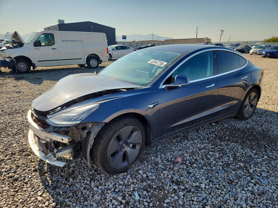 2019 Tesla Model 3 მანქანა იყიდება აუქციონზე, vin: 5YJ3E1EBXKF521553, აუქციონის ნომერი: 62947756