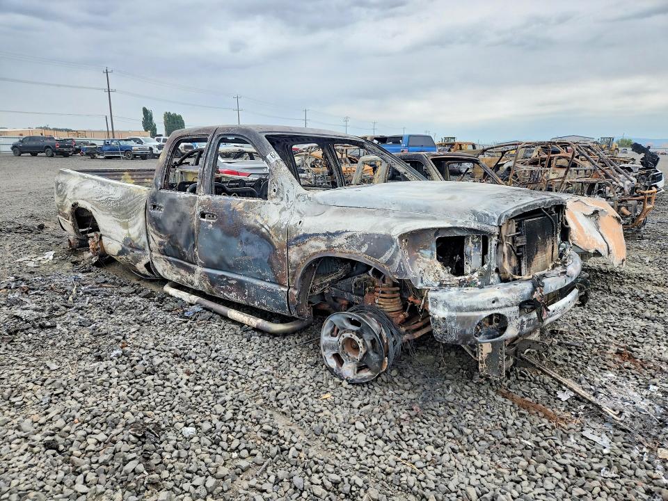 60361106 :رقم المزاد ، 3D7LX38CX6G247948 vin ، 2006 Dodge Ram 3500 مزاد بيع