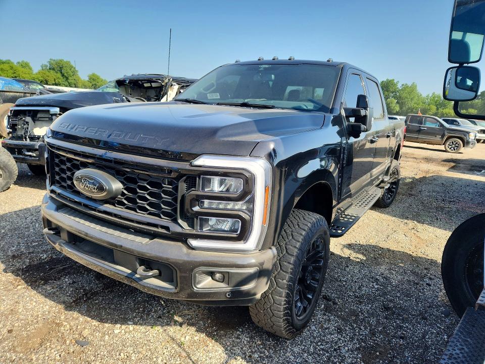 59121106 :رقم المزاد ، 1FT8W3BN6SEC97261 vin ، 2025 Ford F350 مزاد بيع