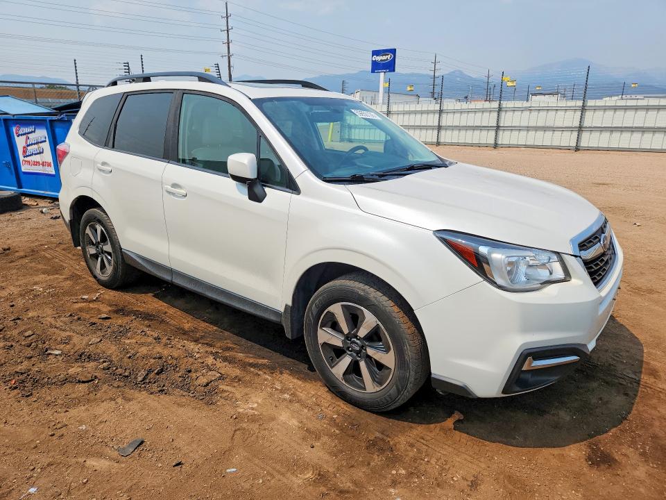 59850136 :رقم المزاد ، JF2SJAGC5HH579724 vin ، 2017 Subaru Forester مزاد بيع