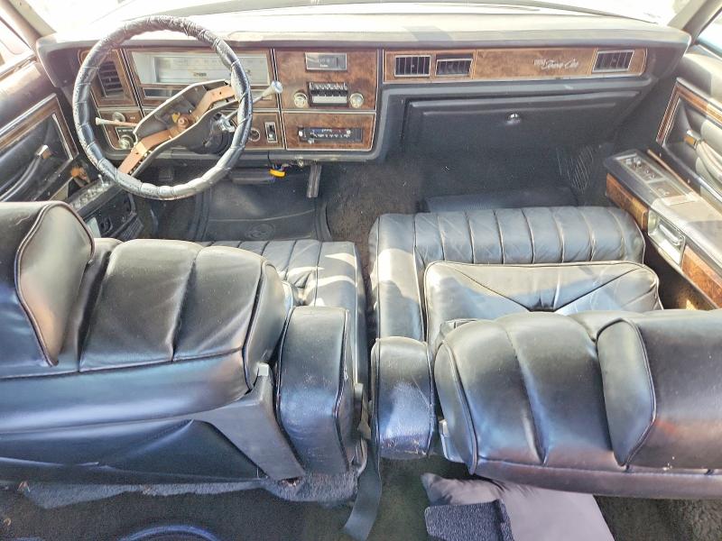 1979 Lincoln Continental Town Car მანქანა იყიდება აუქციონზე, vin: 9Y82S678727, აუქციონის ნომერი: 60680346