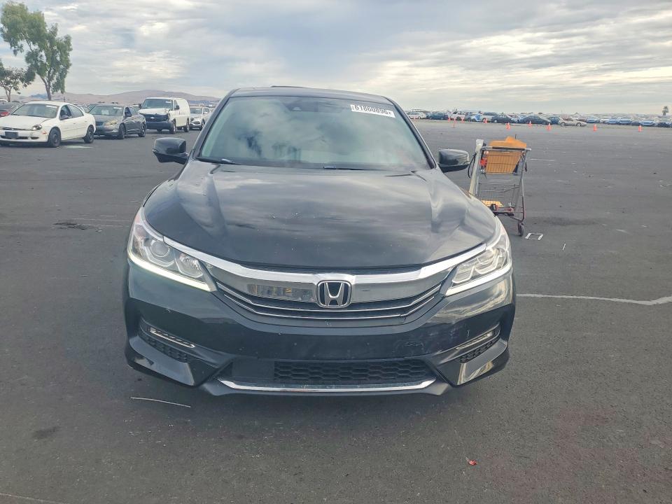 Продаж на аукціоні авто 2016 Honda Accord, vin: 1HGCR3F0XGA005787, номер лоту: 61860896