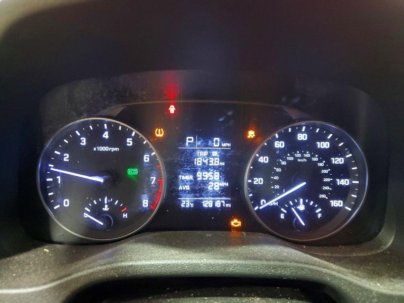 60606776 :رقم المزاد ، 5NPD74LF2HH037327 vin ، 2017 Hyundai Elantra مزاد بيع