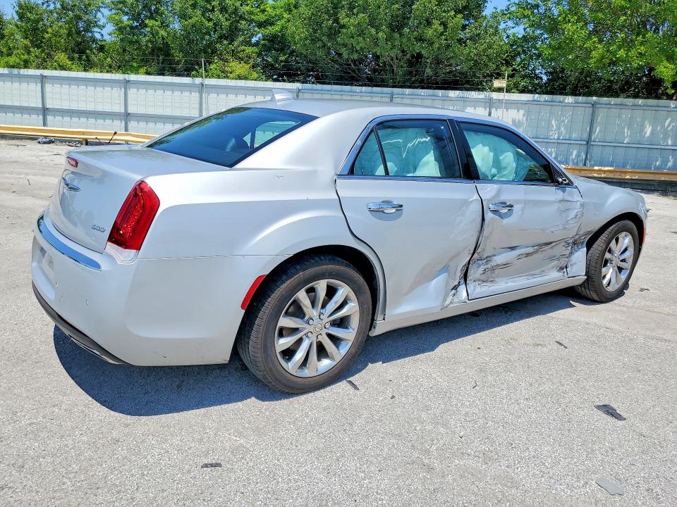 Продажа на аукционе авто 2019 Chrysler 300, vin: 2C3CCAKG9KH627044, номер лота: 59795056