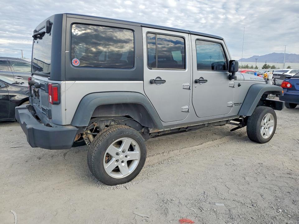 60877906 :رقم المزاد ، 1C4BJWFG7DL588156 vin ، 2013 Jeep Wrangler Unlimited مزاد بيع