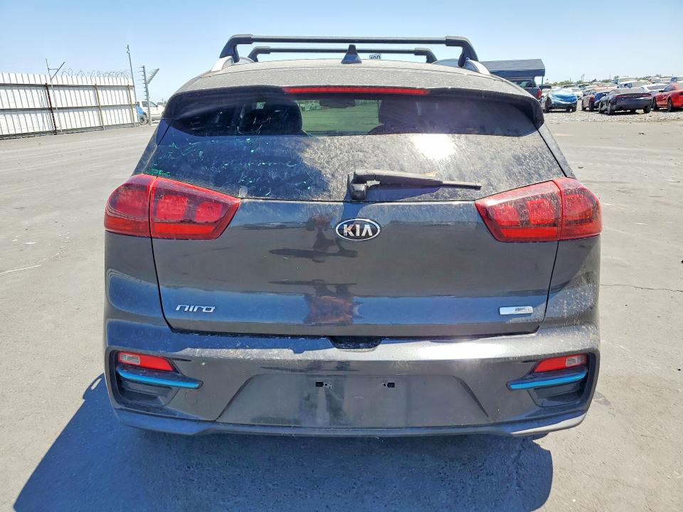 61197756 :رقم المزاد ، KNDCC3LG6L5072861 vin ، 2020 Kia Niro مزاد بيع