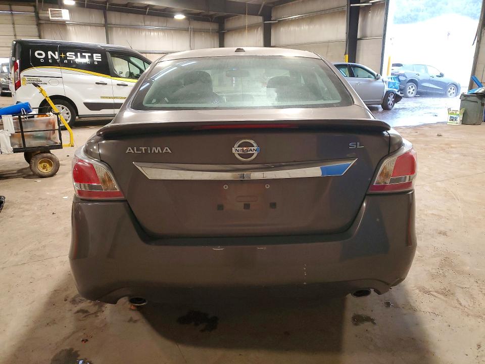 59660136 :رقم المزاد ، 1N4AL3AP1FN861231 vin ، 2015 Nissan Altima مزاد بيع