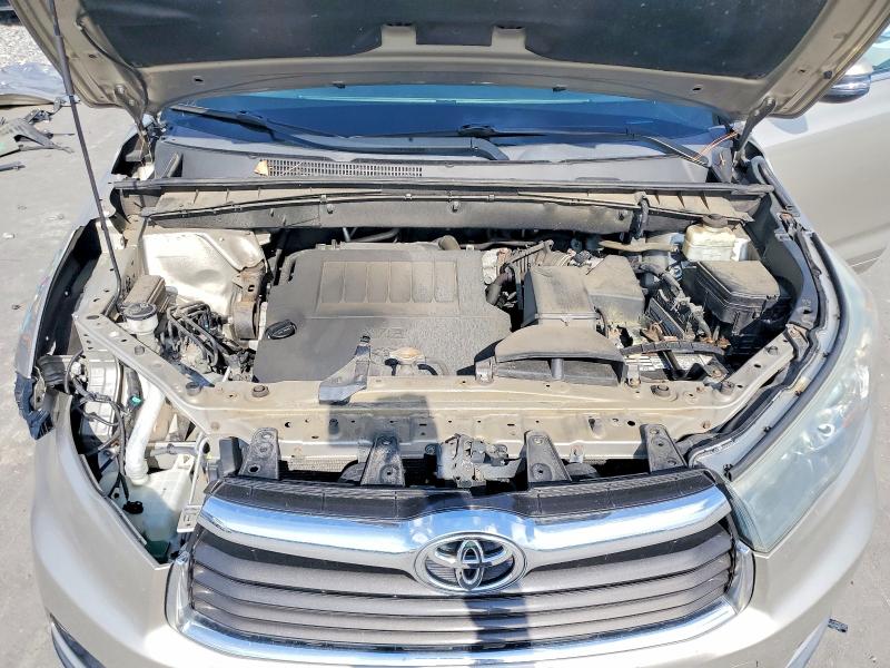 Продажа на аукционе авто 2015 Toyota Highlander, vin: 5TDJKRFH8FS112213, номер лота: 60557606