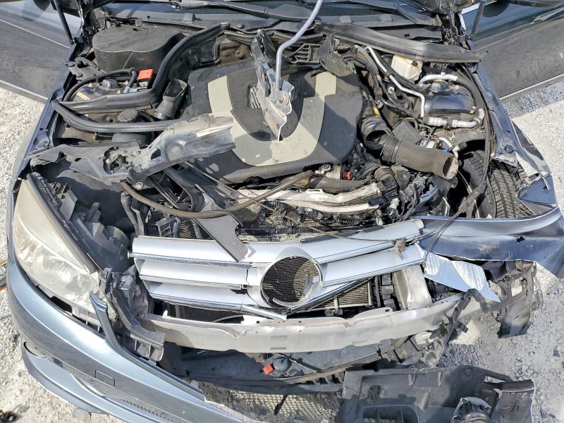 2010 Mercedes-benz C მანქანა იყიდება აუქციონზე, vin: WDDGF5EB1AF448806, აუქციონის ნომერი: 61746386