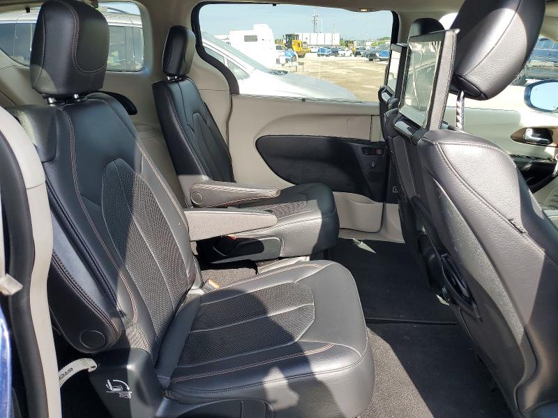 2018 Chrysler Pacifica მანქანა იყიდება აუქციონზე, vin: 2C4RC1EG5JR106204, აუქციონის ნომერი: 62583206