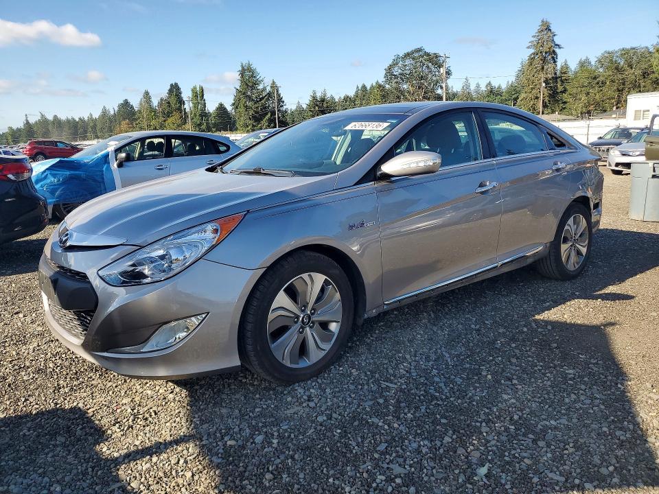 2014 Hyundai Sonata მანქანა იყიდება აუქციონზე, vin: KMHEC4A49EA105526, აუქციონის ნომერი: 62668136