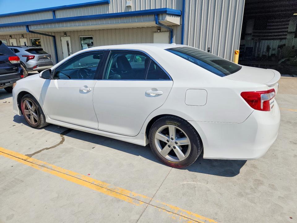 Aukcja sprzedaży 2014 Toyota Camry, vin: 4T1BF1FK3EU771800, numer aukcji: 61843996