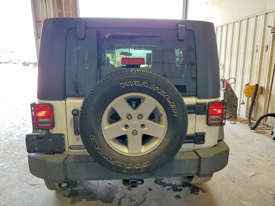 2010 Jeep Wrangler Unlimited მანქანა იყიდება აუქციონზე, vin: 1J4BA3H19AL142538, აუქციონის ნომერი: 61415186