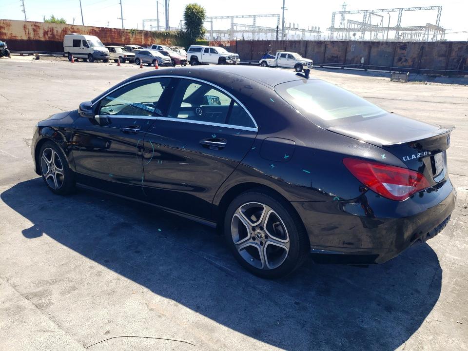 59392966 :رقم المزاد ، WDDSJ4EB6JN602144 vin ، 2018 Mercedes-benz Cla مزاد بيع