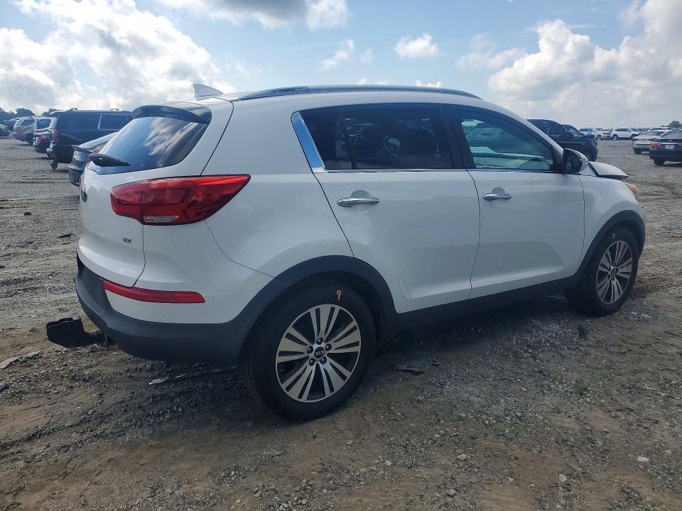 60713576 :رقم المزاد ، KNDPC3AC4E7607825 vin ، 2014 Kia Sportage مزاد بيع