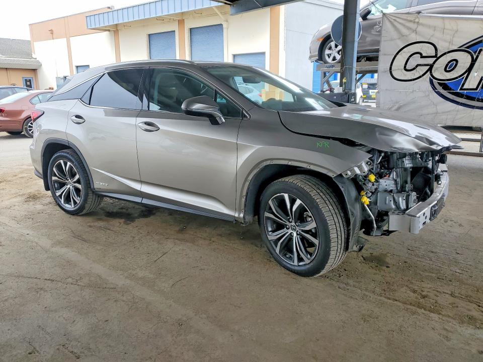 2020 Lexus Rx მანქანა იყიდება აუქციონზე, vin: 2T2HGMDA9LC047560, აუქციონის ნომერი: 85986615