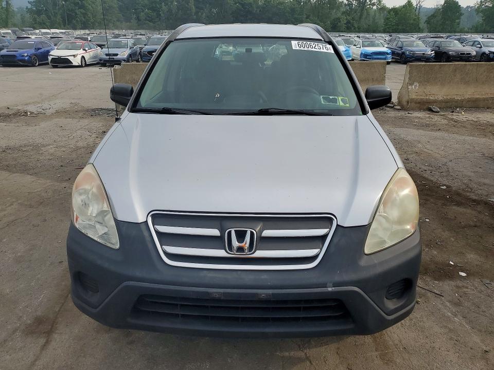 60062576 :رقم المزاد ، JHLRD78555C042256 vin ، 2005 Honda Cr-v مزاد بيع