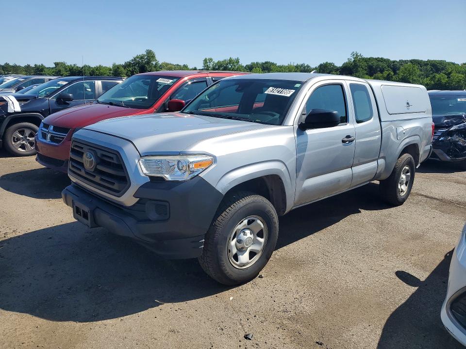 61421166 :رقم المزاد ، 5TFRX5GN2JX127357 vin ، 2018 Toyota Tacoma مزاد بيع