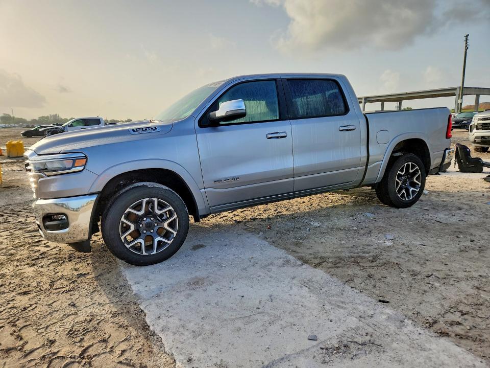 Продажа на аукционе авто 2026 Ram 1500, vin: 1C6SRFJP3TN255513, номер лота: 60169356
