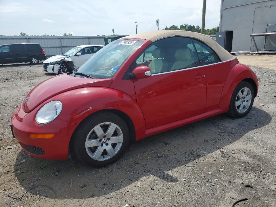 61992926 :رقم المزاد ، 3VWRF31Y47M420618 vin ، 2007 Volkswagen New Beetle مزاد بيع