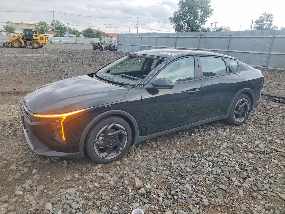 61623966 :رقم المزاد ، 3KPFU4DE5SE199973 vin ، 2025 Kia K4 مزاد بيع