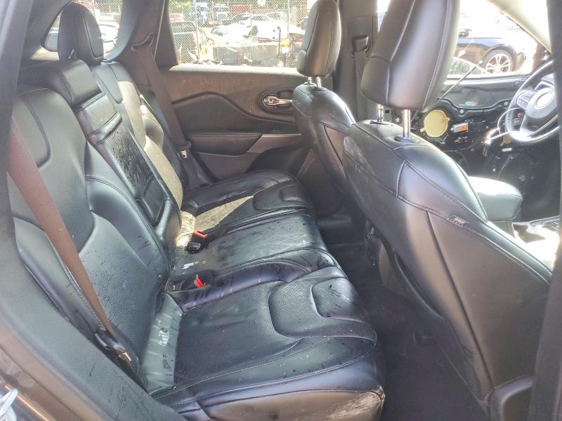 60913836 :رقم المزاد ، 1C4PJMDX4KD276462 vin ، 2019 Jeep Cherokee مزاد بيع