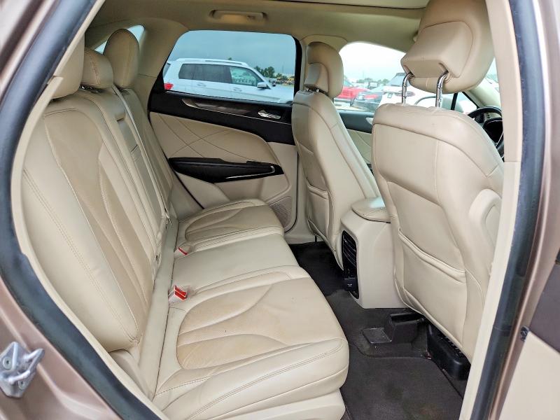 62353166 :رقم المزاد ، 5LMCJ3C97KUL15565 vin ، 2019 Lincoln Mkc مزاد بيع