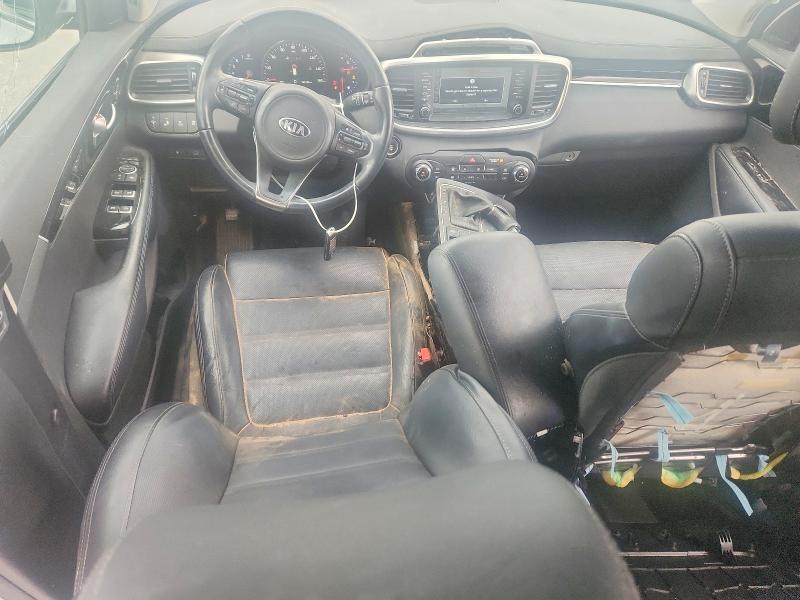 2017 Kia Sorento მანქანა იყიდება აუქციონზე, vin: 5XYPK4A58HG250957, აუქციონის ნომერი: 60928876