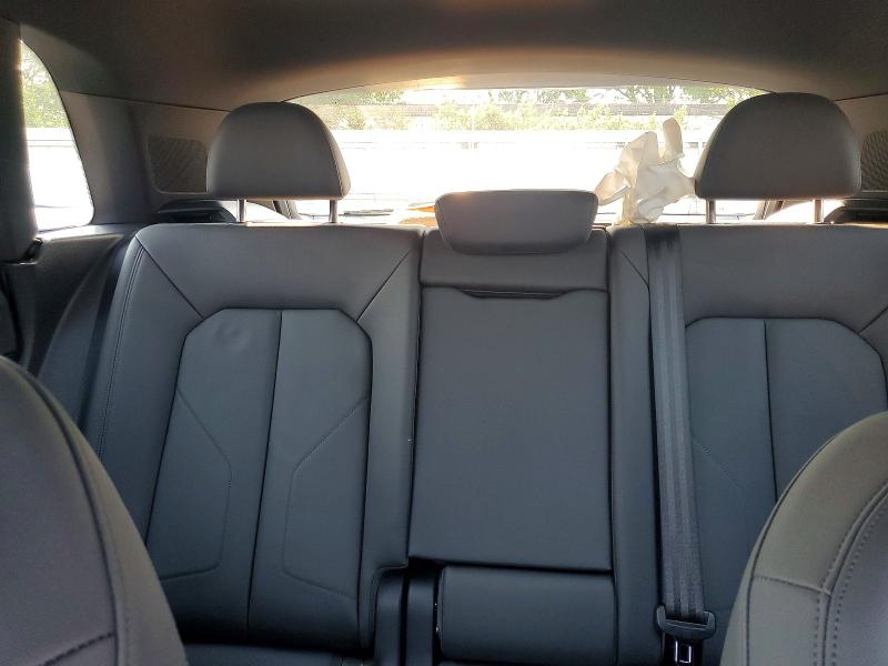 62312736 :رقم المزاد ، WA1EECF35P1117145 vin ، 2023 Audi Q3 مزاد بيع