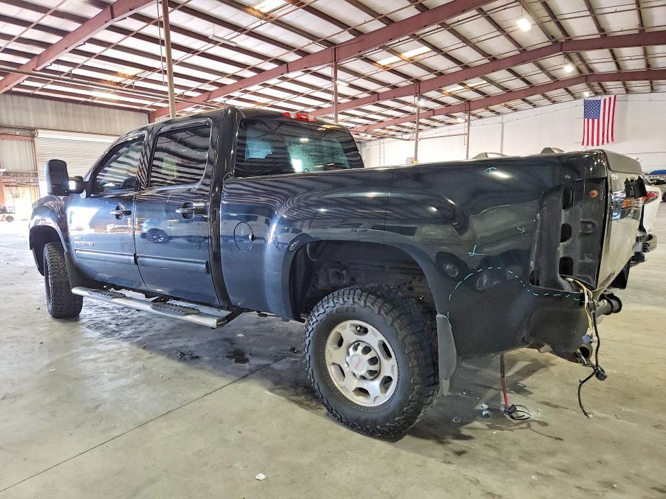 59314716 :رقم المزاد ، 1GTHC23628F138007 vin ، 2008 Gmc Sierra مزاد بيع