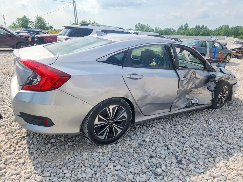 Aukcja sprzedaży 2018 Honda Civic, vin: JHMFC1F31JX018121, numer aukcji: 60003316