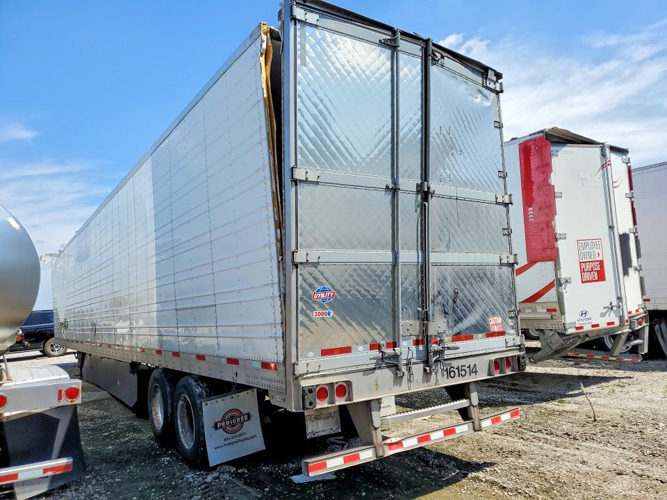 2016 Utility Trailer Trailer მანქანა იყიდება აუქციონზე, vin: 1UYVS2532GM411015, აუქციონის ნომერი: 58892096