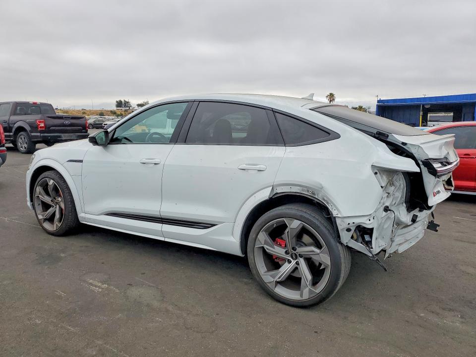 Aukcja sprzedaży 2024 Audi Sq8 E-tron, vin: WA1BCBGE3RB045510, numer aukcji: 59883676