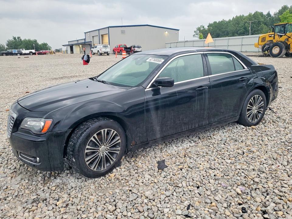 Продажа на аукционе авто 2013 Chrysler 300, vin: 2C3CCAGG2DH505458, номер лота: 62768066