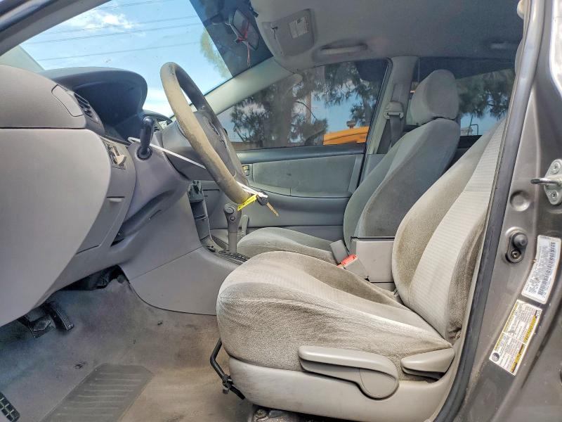2005 Toyota Corolla მანქანა იყიდება აუქციონზე, vin: 1NXBR32E85Z429794, აუქციონის ნომერი: 61396146
