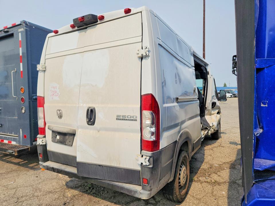 Продажа на аукционе авто 2026 Ram Promaster 2500, vin: 3C6LRVDG2TE152629, номер лота: 61579576