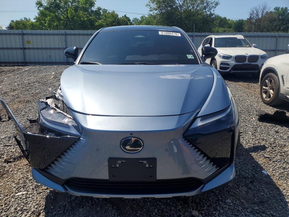 Продажа на аукционе авто 2025 Lexus Rz, vin: JTJABABB8SA009736, номер лота: 61800416