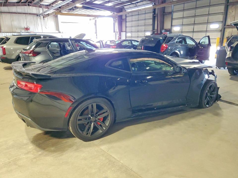 Продажа на аукционе авто 2017 Chevrolet Camaro, vin: 1G1FB1RX5H0111528, номер лота: 60501596
