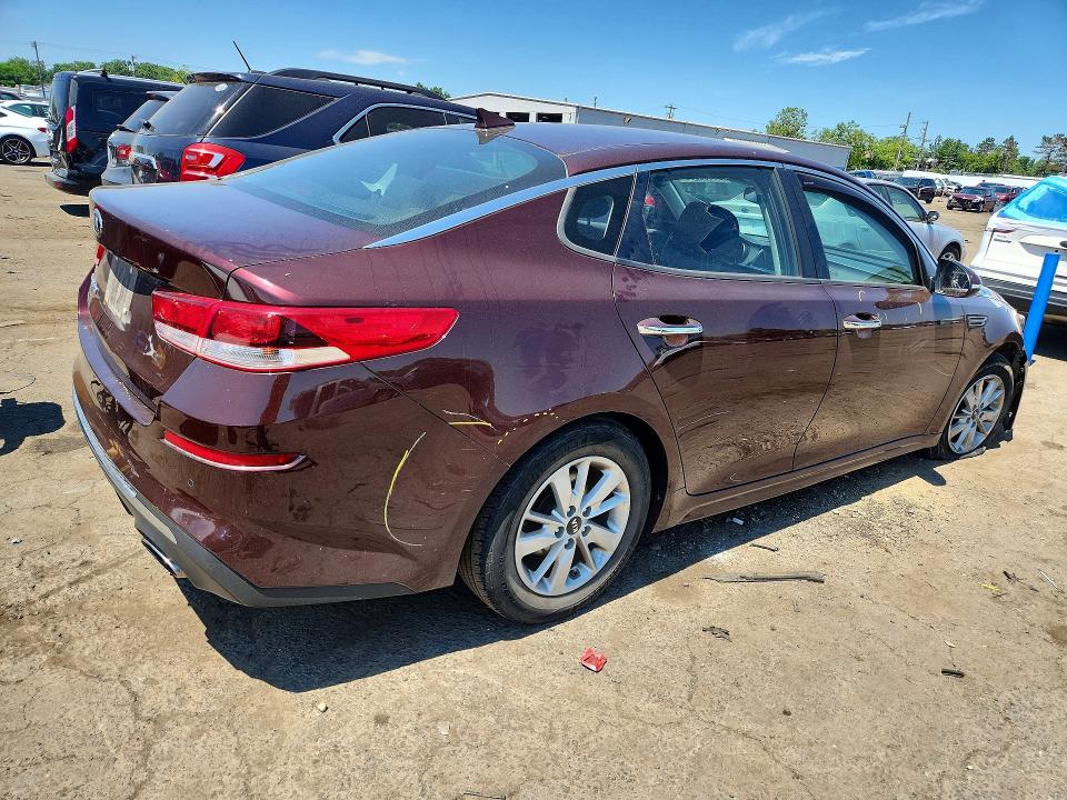 2019 Kia Optima მანქანა იყიდება აუქციონზე, vin: 5XXGT4L38KG284143, აუქციონის ნომერი: 61192286