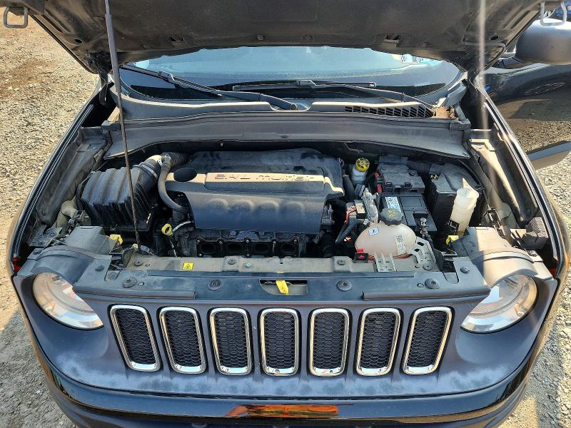 2015 Jeep Renegade მანქანა იყიდება აუქციონზე, vin: ZACCJBAT0FPB52825, აუქციონის ნომერი: 62523856
