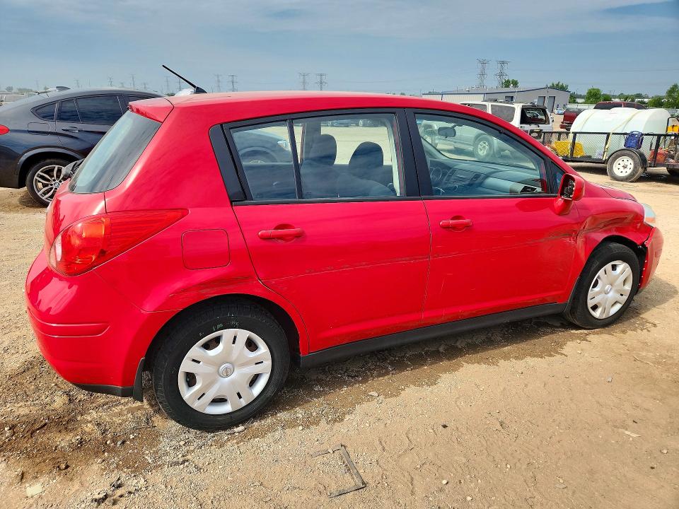 60666666 :رقم المزاد ، 3N1BC1CP4AL386296 vin ، 2010 Nissan Versa مزاد بيع