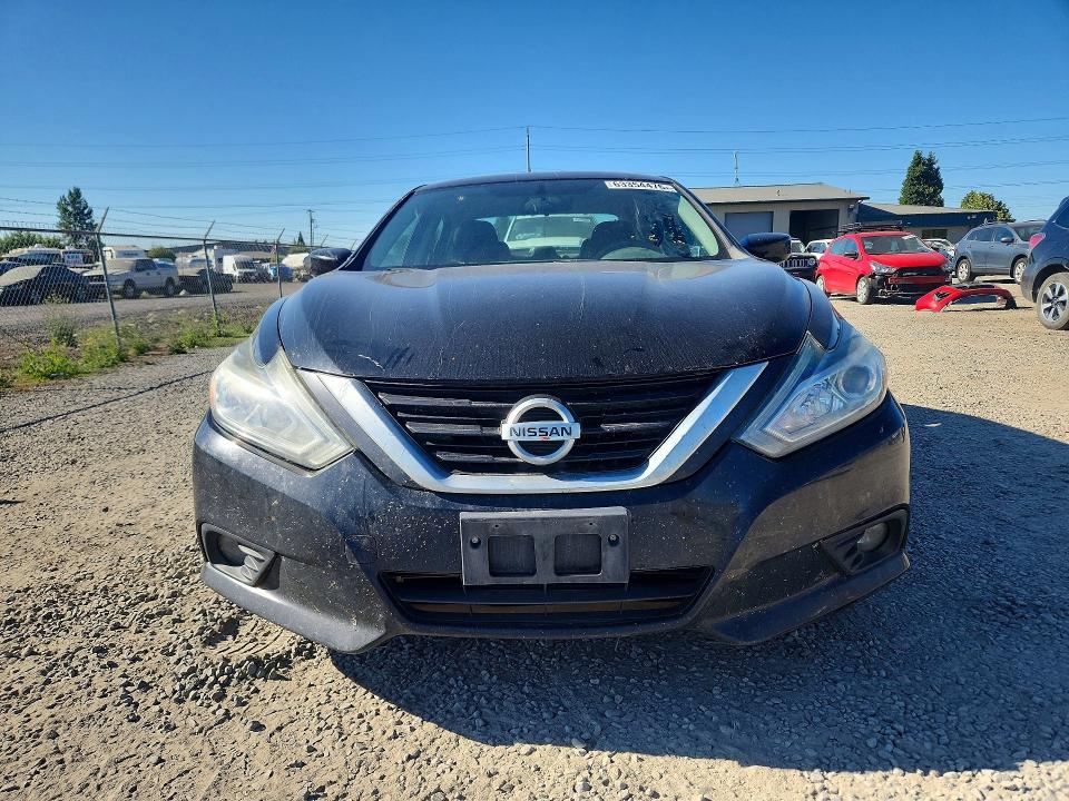 Auction sale of the 2017 Nissan Altima, vin: 1N4AL3AP2HC269769, lot number: 63354476