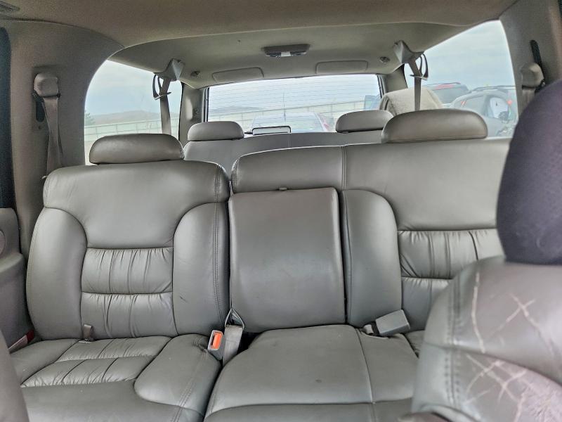 60899506 :رقم المزاد ، 3GNFK16R8XG222878 vin ، 1999 Chevrolet Suburban مزاد بيع