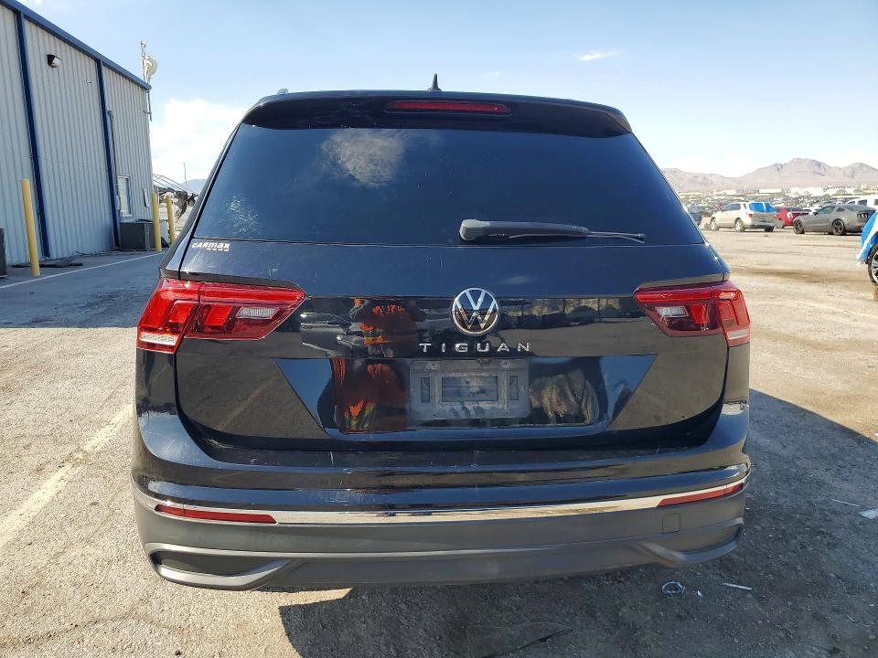 Продаж на аукціоні авто 2022 Volkswagen Tiguan, vin: 3VV1B7AX0NM013761, номер лоту: 61543916