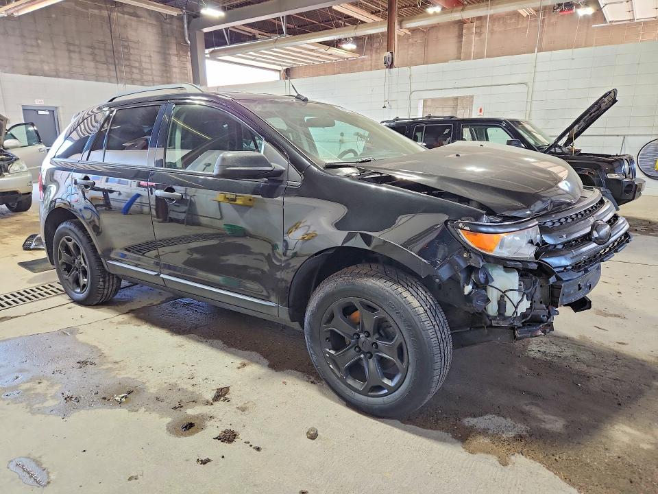 60676296 :رقم المزاد ، 2FMDK4GC4EBA65485 vin ، 2014 Ford Edge مزاد بيع