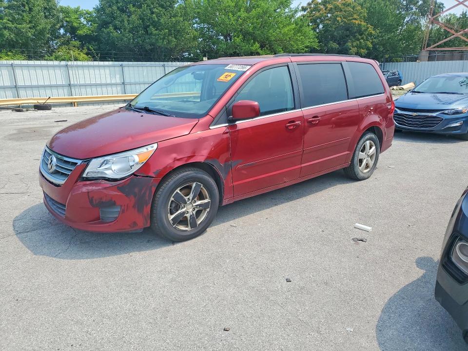 2011 Volkswagen Routan მანქანა იყიდება აუქციონზე, vin: 2V4RW3DG4BR641908, აუქციონის ნომერი: 60777266