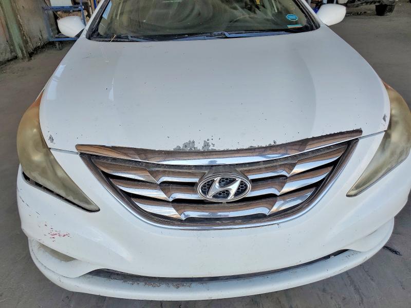 61484956 :رقم المزاد ، 5NPEC4AC9BH243941 vin ، 2011 Hyundai Sonata مزاد بيع