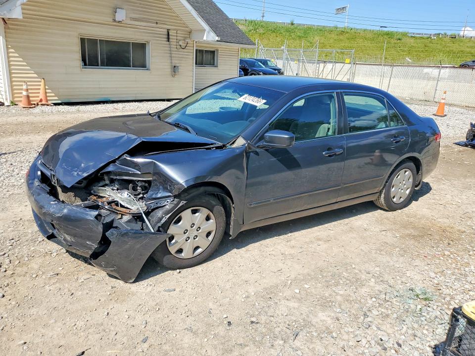 2004 Honda Accord მანქანა იყიდება აუქციონზე, vin: 1HGCM56324A146109, აუქციონის ნომერი: 62124266