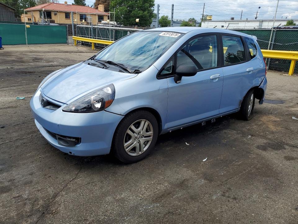 Продажа на аукционе авто 2008 Honda Fit, vin: JHMGD38658S033779, номер лота: 62513876